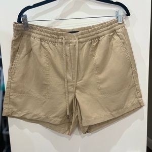Banana Republic Shorts Elastic Drawstring Waist L